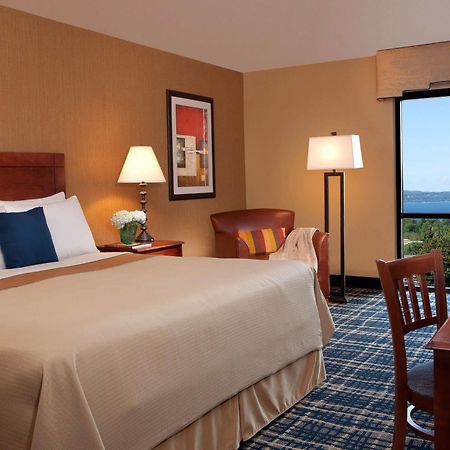 Odawa Hotel Petoskey Bagian luar foto